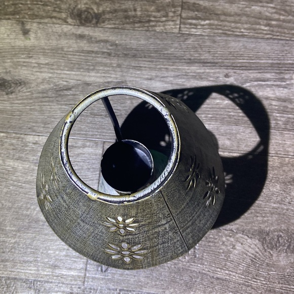 Tea Light Lamp - Picture 3 of 3